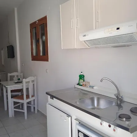 Skoutari Beach מלון דירות 2*