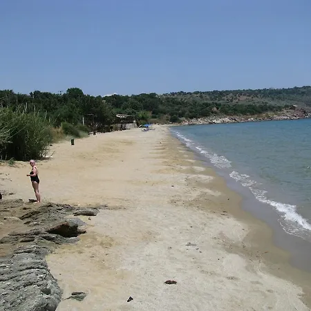 Skoutari Beach מלון דירות 2*