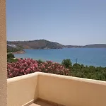 Skoutari Beach Ξενοδοχείο με διαμερίσματα 2*