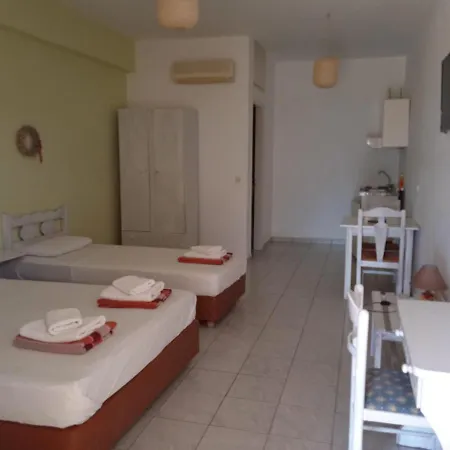 Skoutari Beach Aparthotel 2*