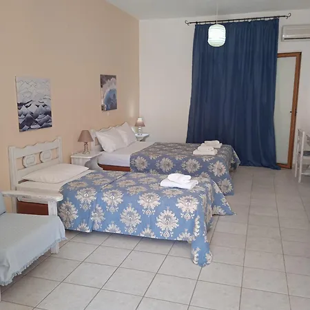 Skoutari Beach スコウタリオン