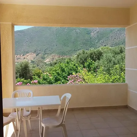 Skoutari Beach Aparthotel