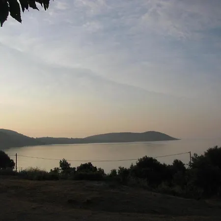 Skoutari Beach Apart Otel 2*