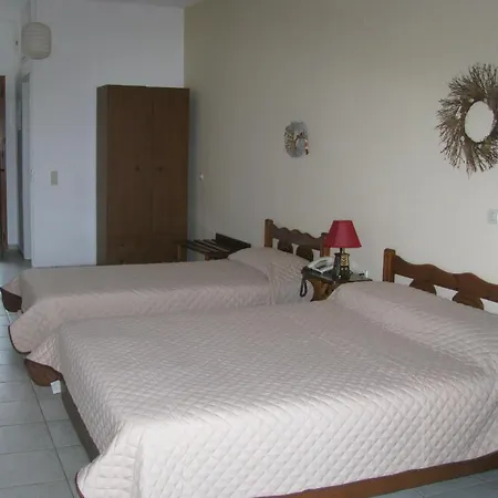 Skoutari Beach スコウタリオン