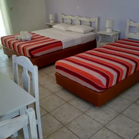 Skoutari Beach スコウタリオン