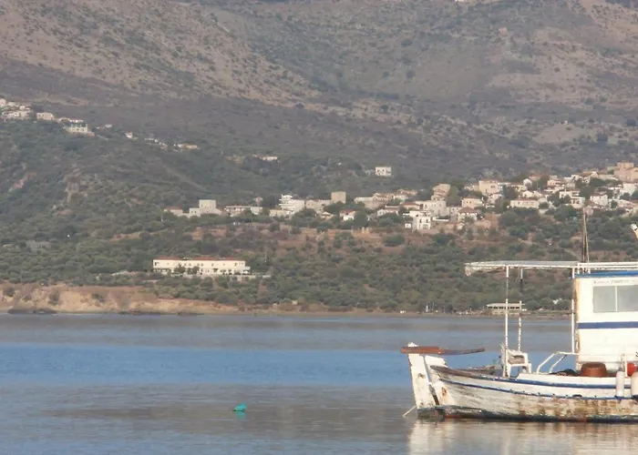 Skoutari Beach Апарт-отель Скутарион
